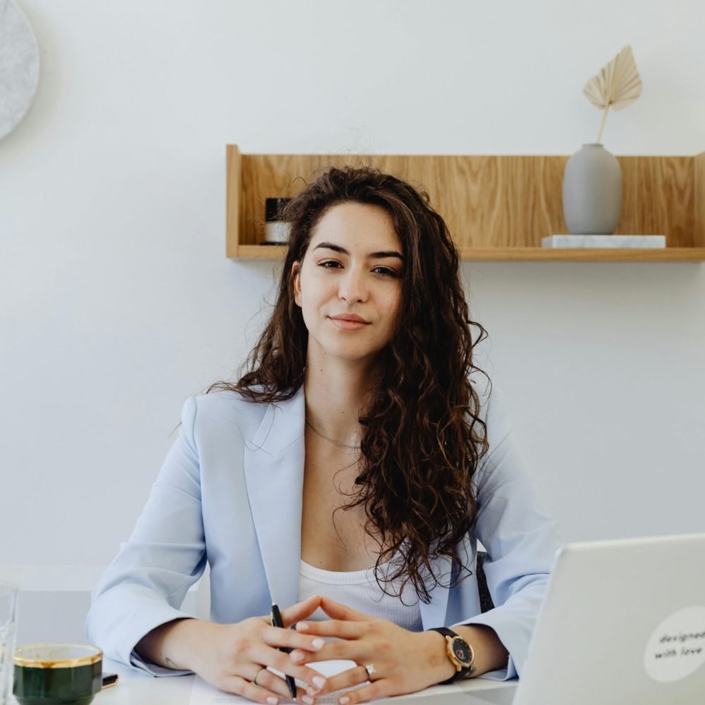 pexels-karola-g-8528744